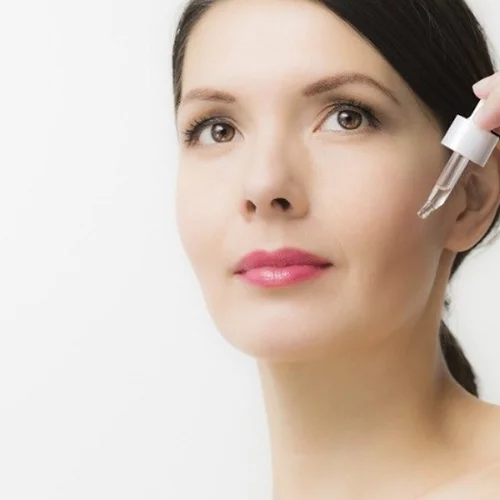 Beauty Day Report: 5 πράγματα που μάθαμε για τα serum στην διημερίδα ομορφιάς και 5 προτεινόμενα προϊόντα 